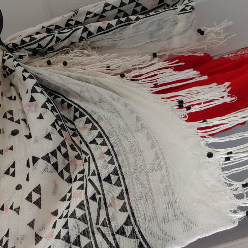 Scarves! - Picture 3 of 3